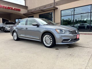 2016 Volkswagen Passat SE