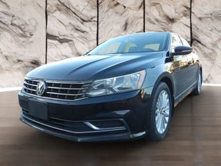 2016 Volkswagen Passat SE