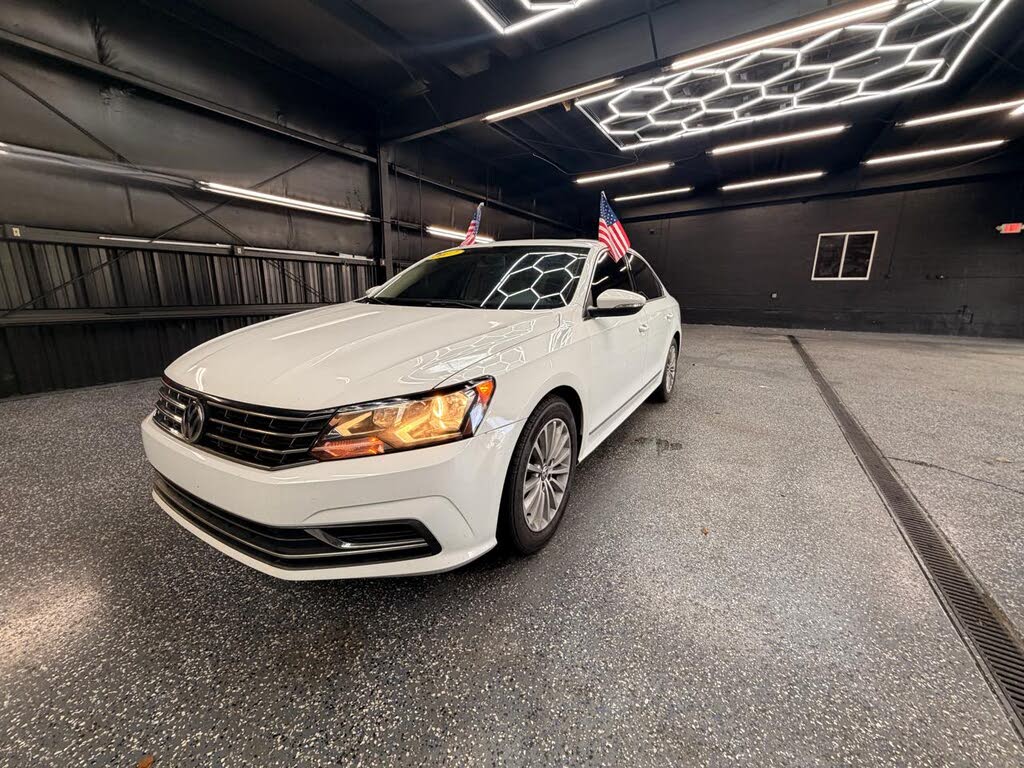 2017 Volkswagen Passat SE