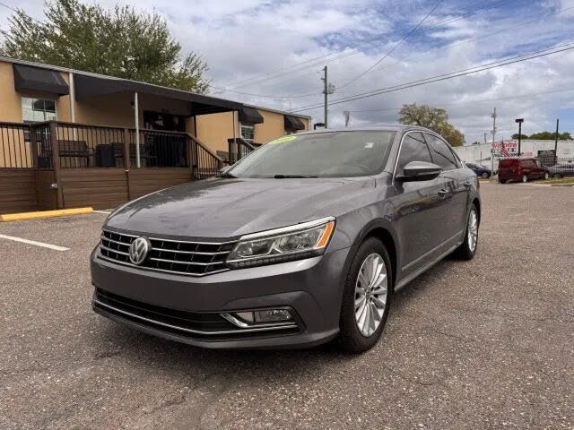2017 Volkswagen Passat SE