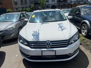 2015 Volkswagen Passat SE