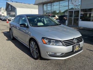 2015 Volkswagen Passat SE