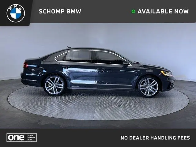 2017 Volkswagen Passat R Line