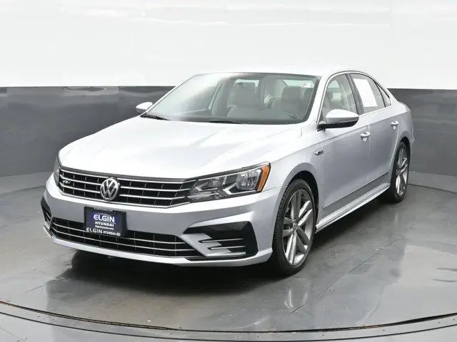 2017 Volkswagen Passat R Line