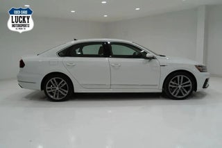 2017 Volkswagen Passat R Line