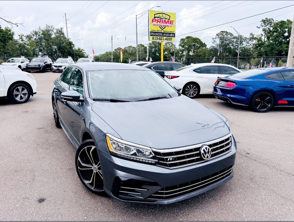 2017 Volkswagen Passat R Line