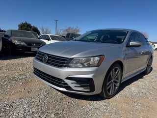2017 Volkswagen Passat R Line
