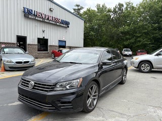 2017 Volkswagen Passat R Line