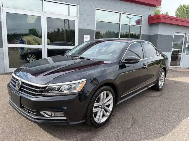 2017 Volkswagen Passat SE