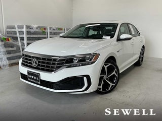 2020 Volkswagen Passat R Line