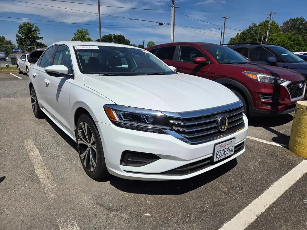 2022 Volkswagen Passat SE