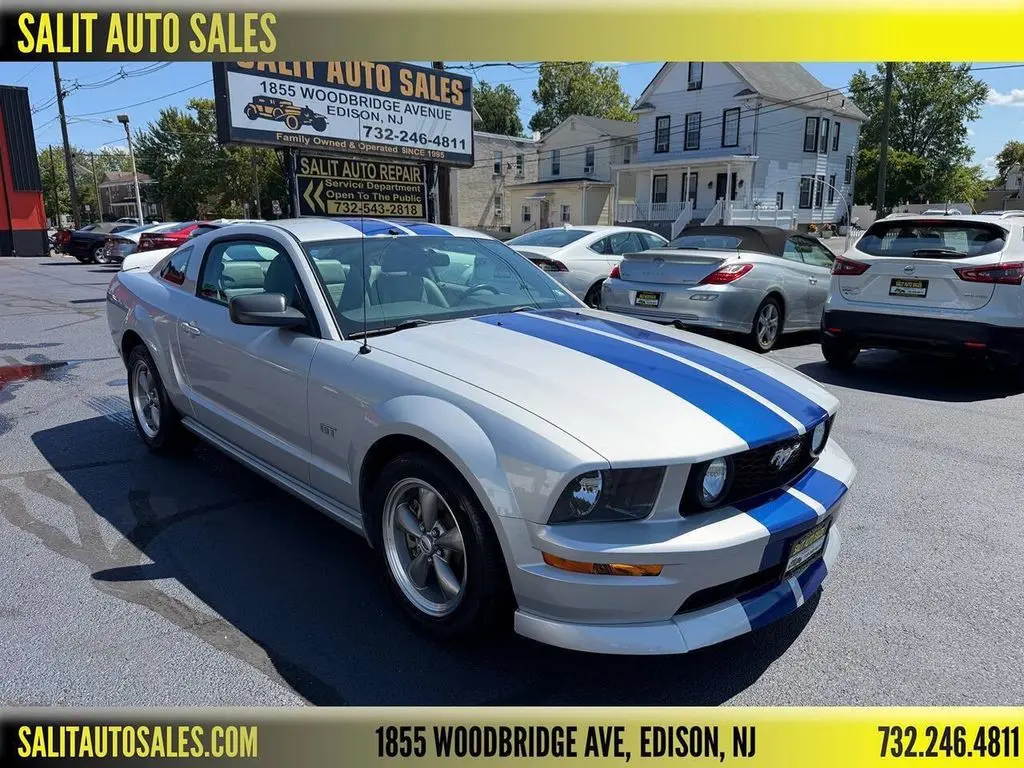 2006 Ford Mustang GT Premium