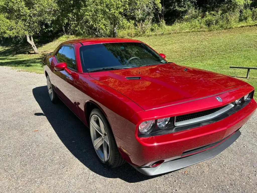 2010 Dodge Challenger SE
