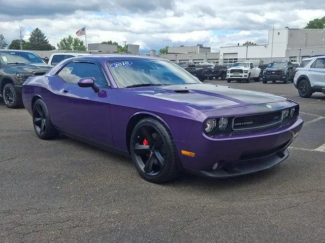 2010 Dodge Challenger SRT8