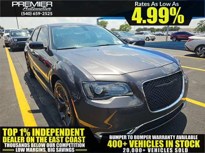 2023 Chrysler 300 Touring