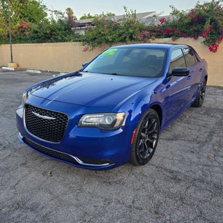2019 Chrysler 300 Touring