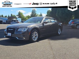 2023 Chrysler 300 Touring