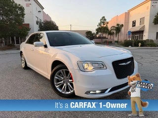 2021 Chrysler 300 Touring