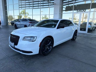 2020 Chrysler 300 Touring