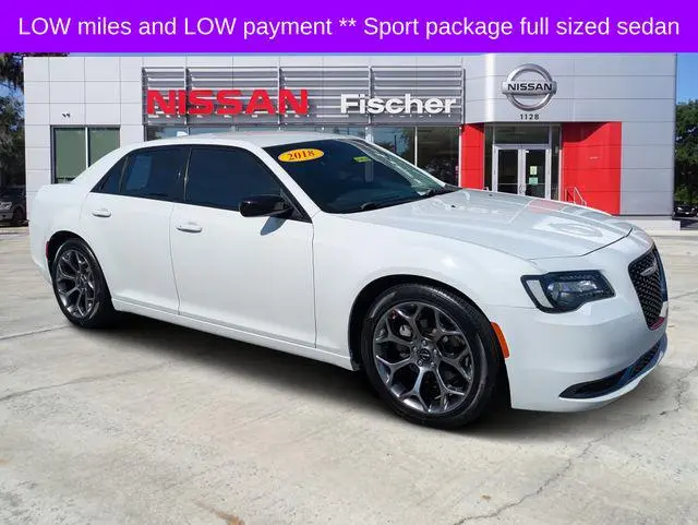2018 Chrysler 300 Touring