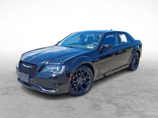2019 Chrysler 300 Touring