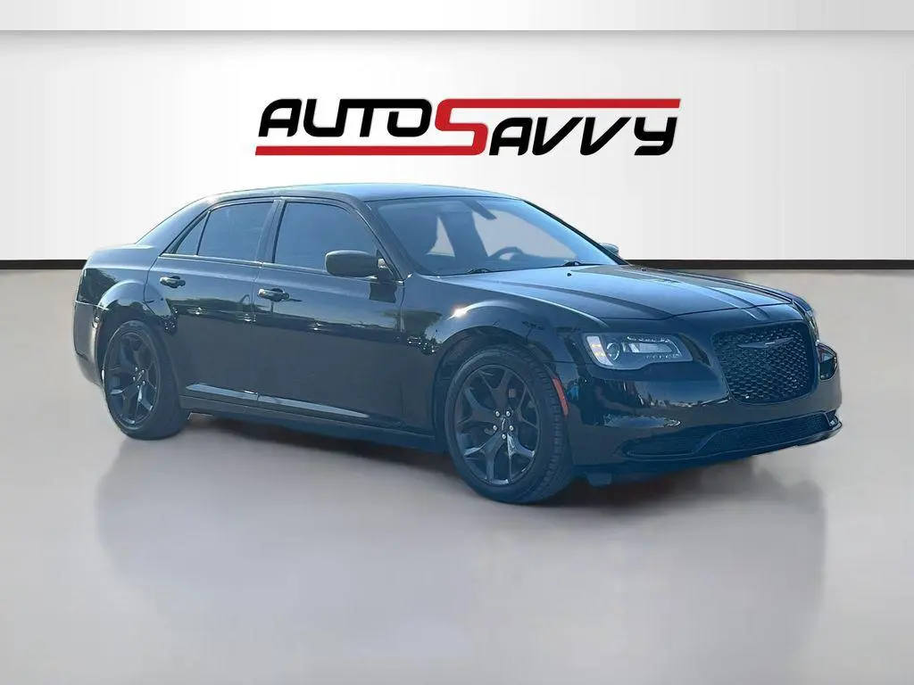 2020 Chrysler 300 Touring