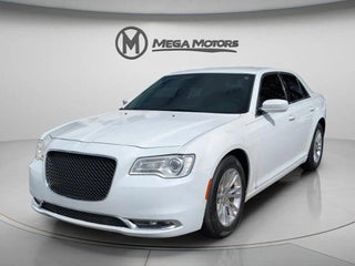 2021 Chrysler 300 Touring