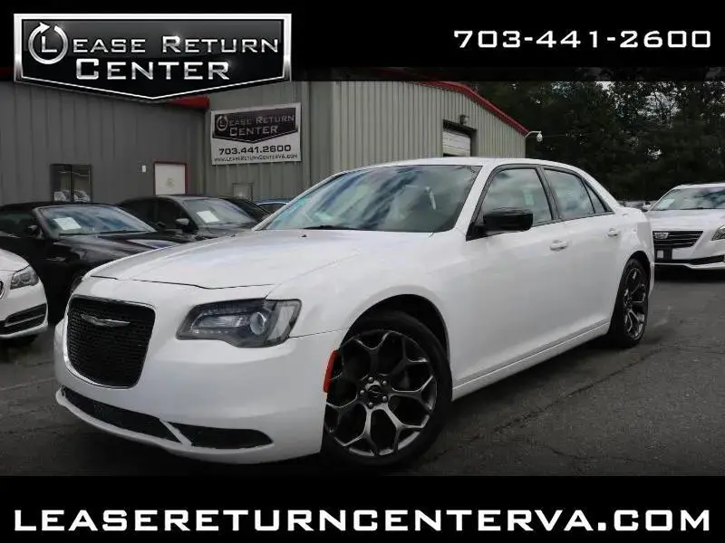 2018 Chrysler 300 Touring