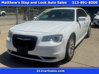 2019 Chrysler 300 Touring