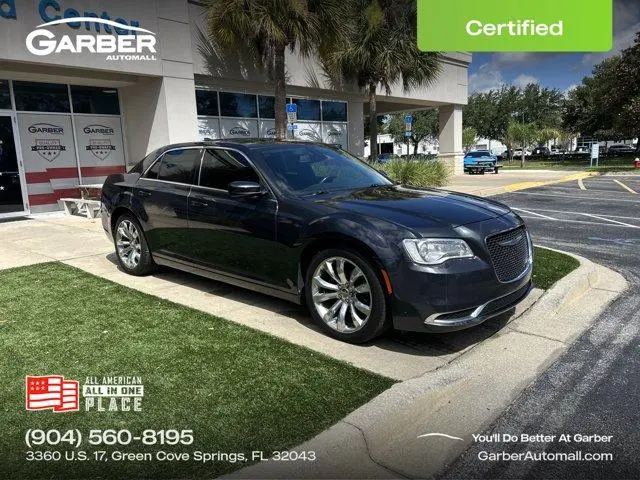 2019 Chrysler 300 Touring