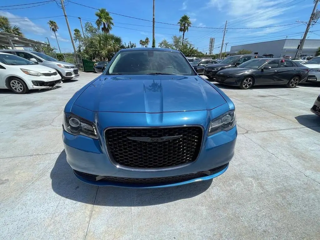 2023 Chrysler 300 Touring