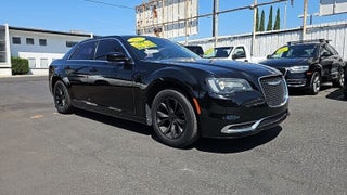 2015 Chrysler 300 Limited