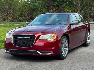2019 Chrysler 300 Touring
