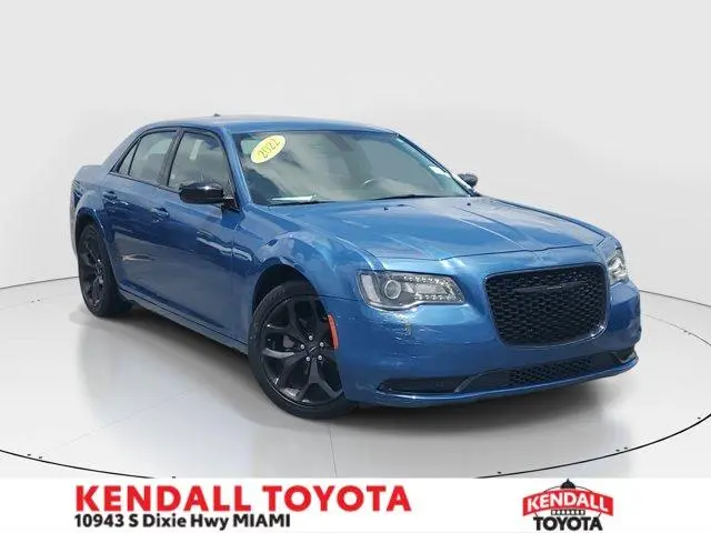 2022 Chrysler 300 Touring