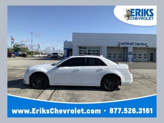 2022 Chrysler 300 Touring