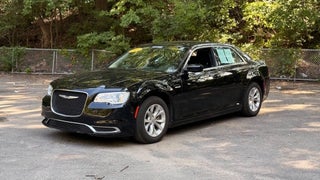 2023 Chrysler 300 Touring