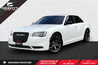 2018 Chrysler 300 Touring
