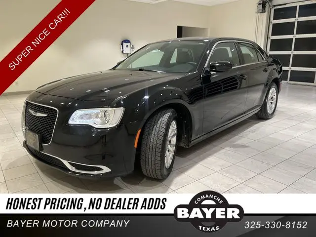 2019 Chrysler 300 Touring