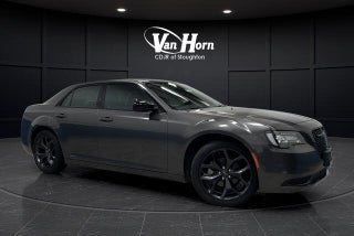 2023 Chrysler 300 Touring
