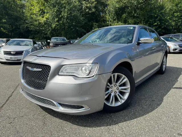 2017 Chrysler 300 Limited