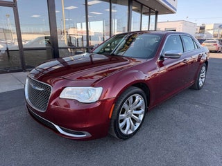 2018 Chrysler 300 Touring