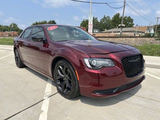 2021 Chrysler 300 Touring
