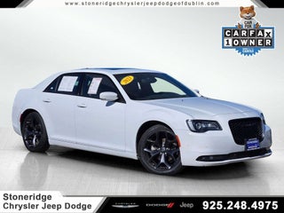 2023 Chrysler 300