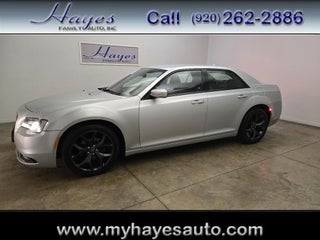 2021 Chrysler 300