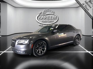 2018 Chrysler 300