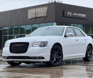 2023 Chrysler 300