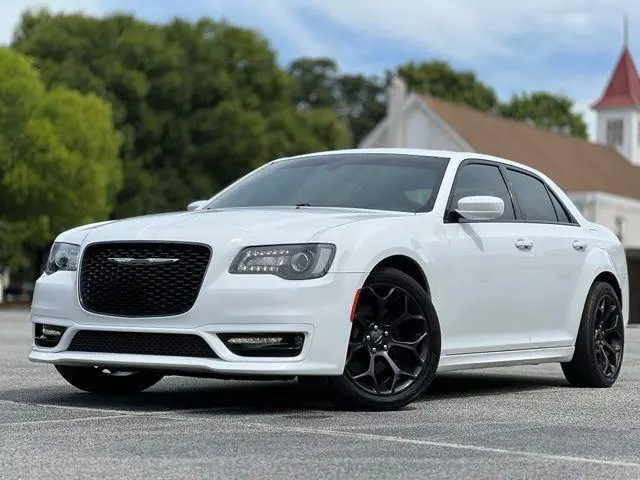 2019 Chrysler 300