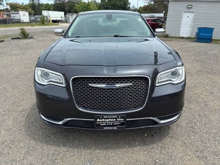 2018 Chrysler 300 Limited
