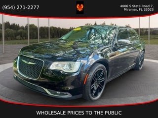 2017 Chrysler 300 300C