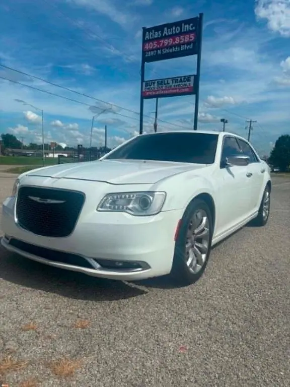 2018 Chrysler 300 Limited
